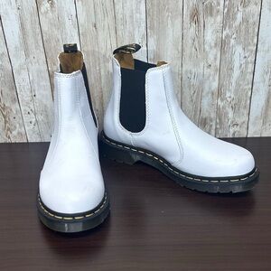 Dr. Martens 2976 Chelsea Boots [S7810]